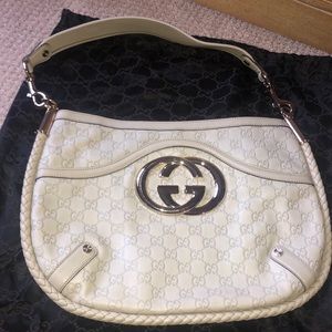 Women’s handbag